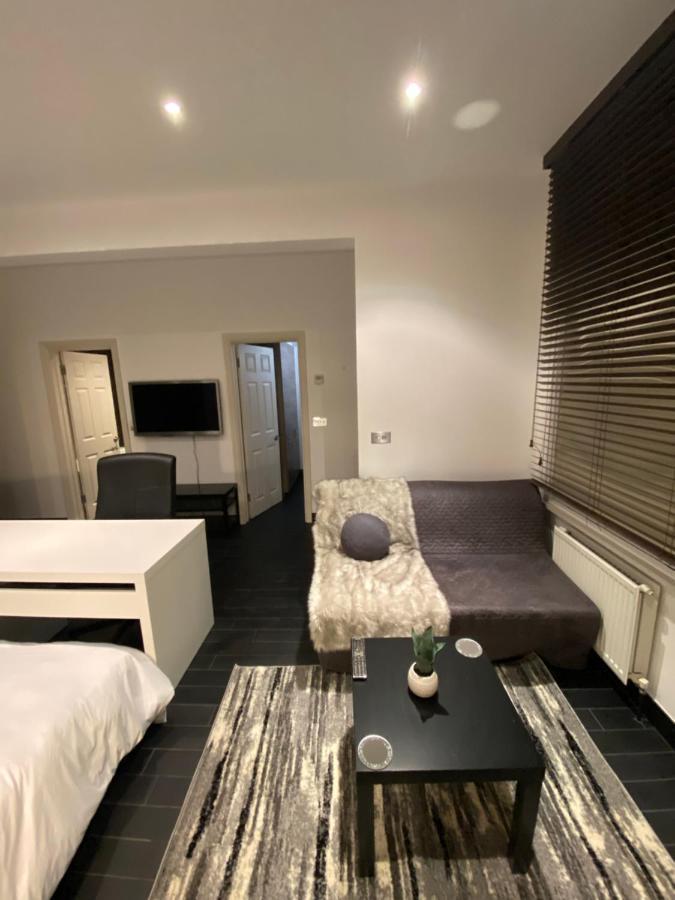 Beautiful Modern Studio In High Street Kensington Apartment Лондон Екстериор снимка