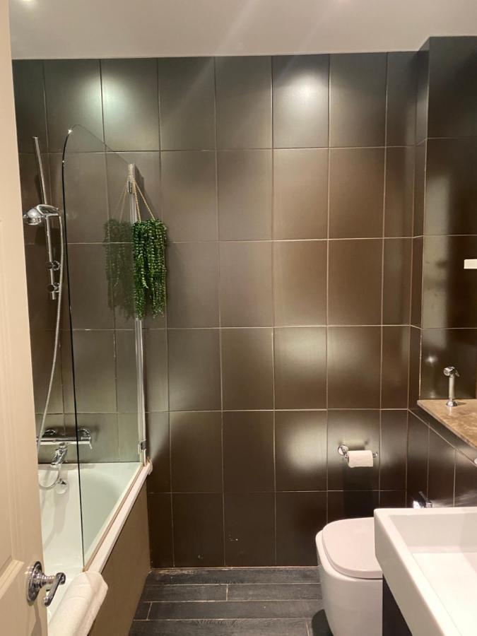 Beautiful Modern Studio In High Street Kensington Apartment Лондон Екстериор снимка
