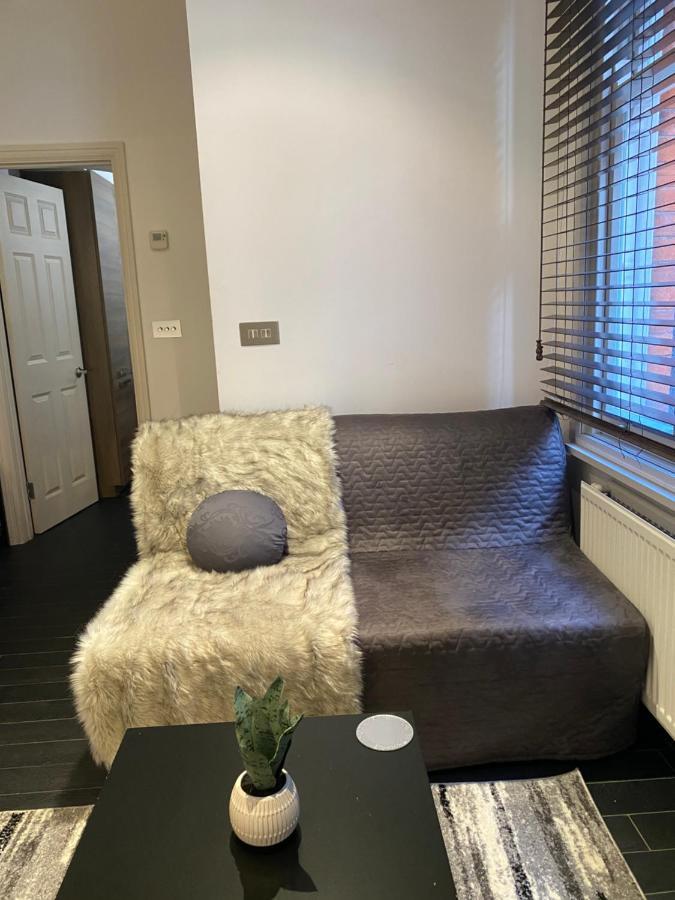 Beautiful Modern Studio In High Street Kensington Apartment Лондон Екстериор снимка